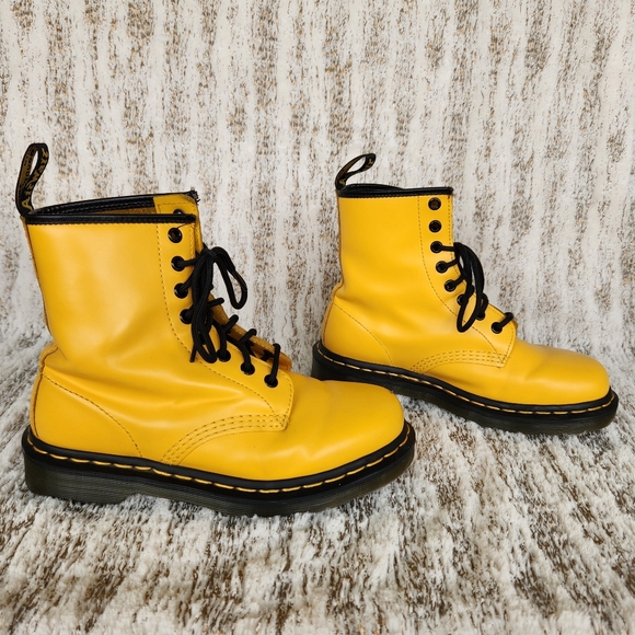 Doctor Martens "1460 Smooth Leather Lace Up Boots" Yellow | Women's Size 6 - Picture 8 of 14